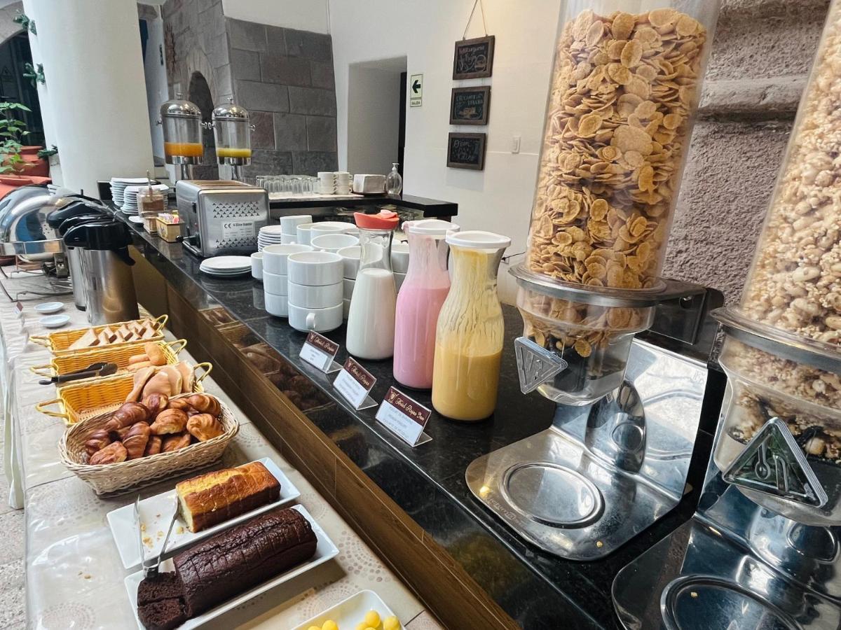 Rojas Hotel 3*