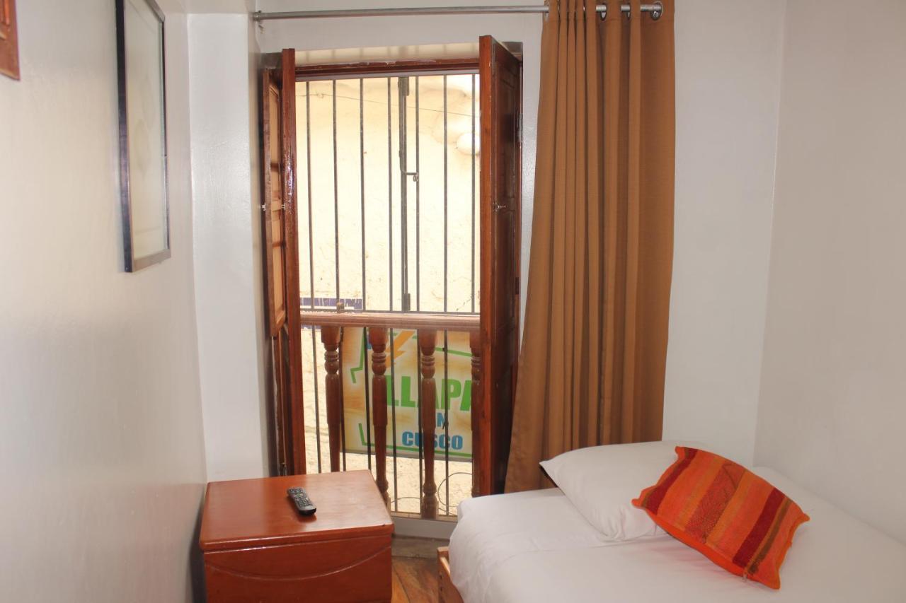 Hostal Turistico Illapa Cusco 119 *