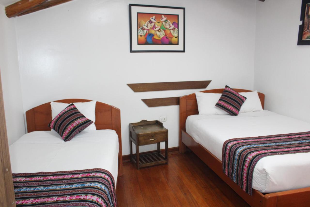 Hostal Turistico Illapa Cusco 119 *