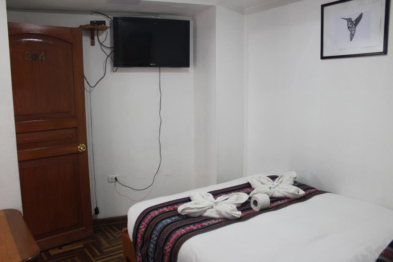 Hostal Turistico Illapa Cusco 119 Hostel