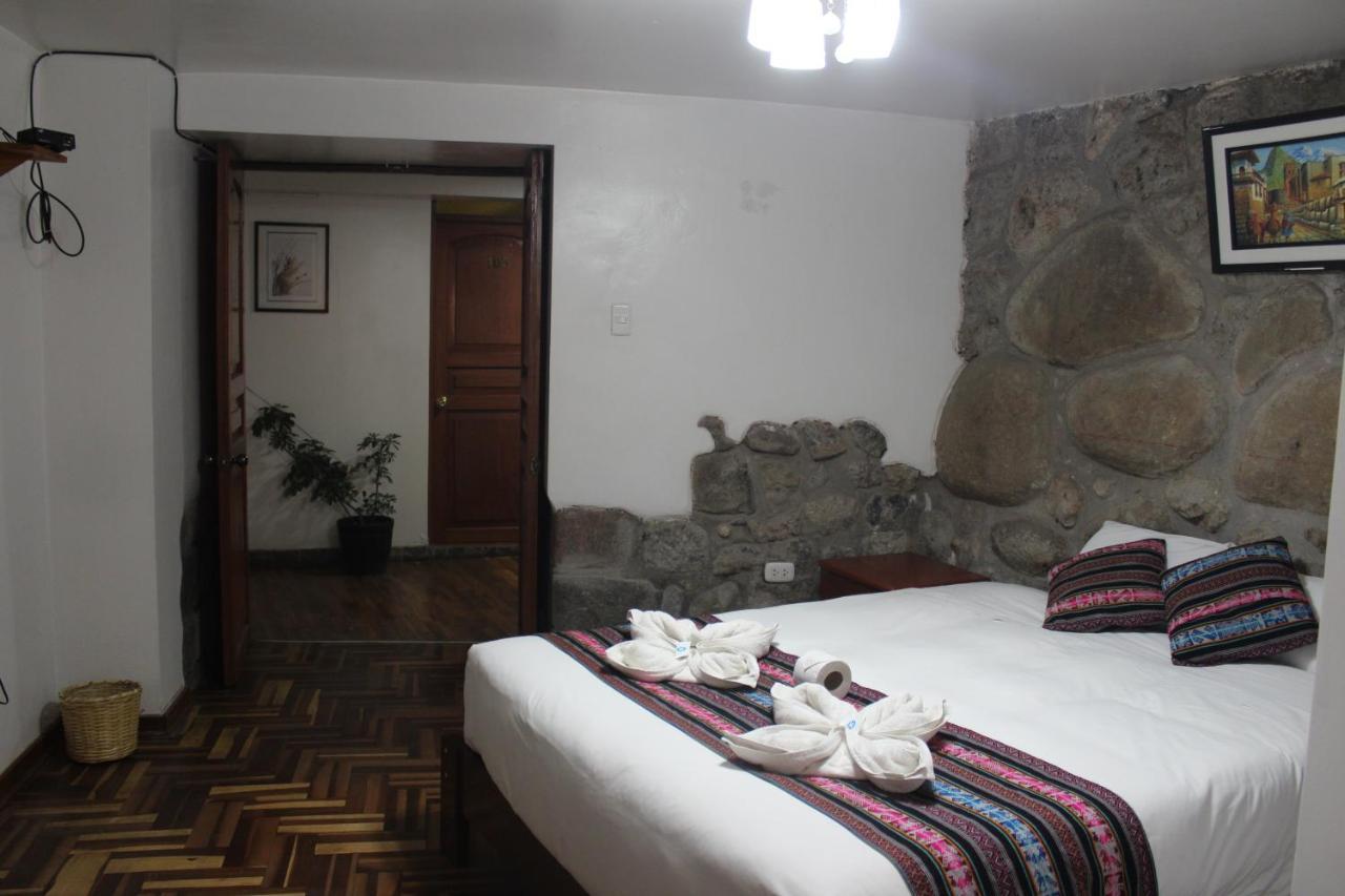 Hostal Turistico Illapa Cusco 119 Hostel Cusco