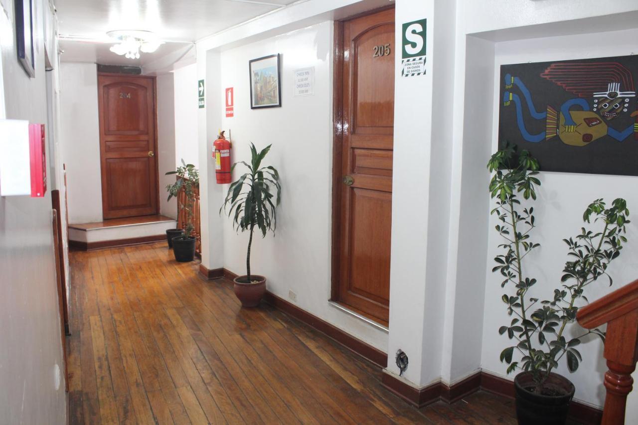 Hostal Turistico Illapa Cusco 119 Hostel