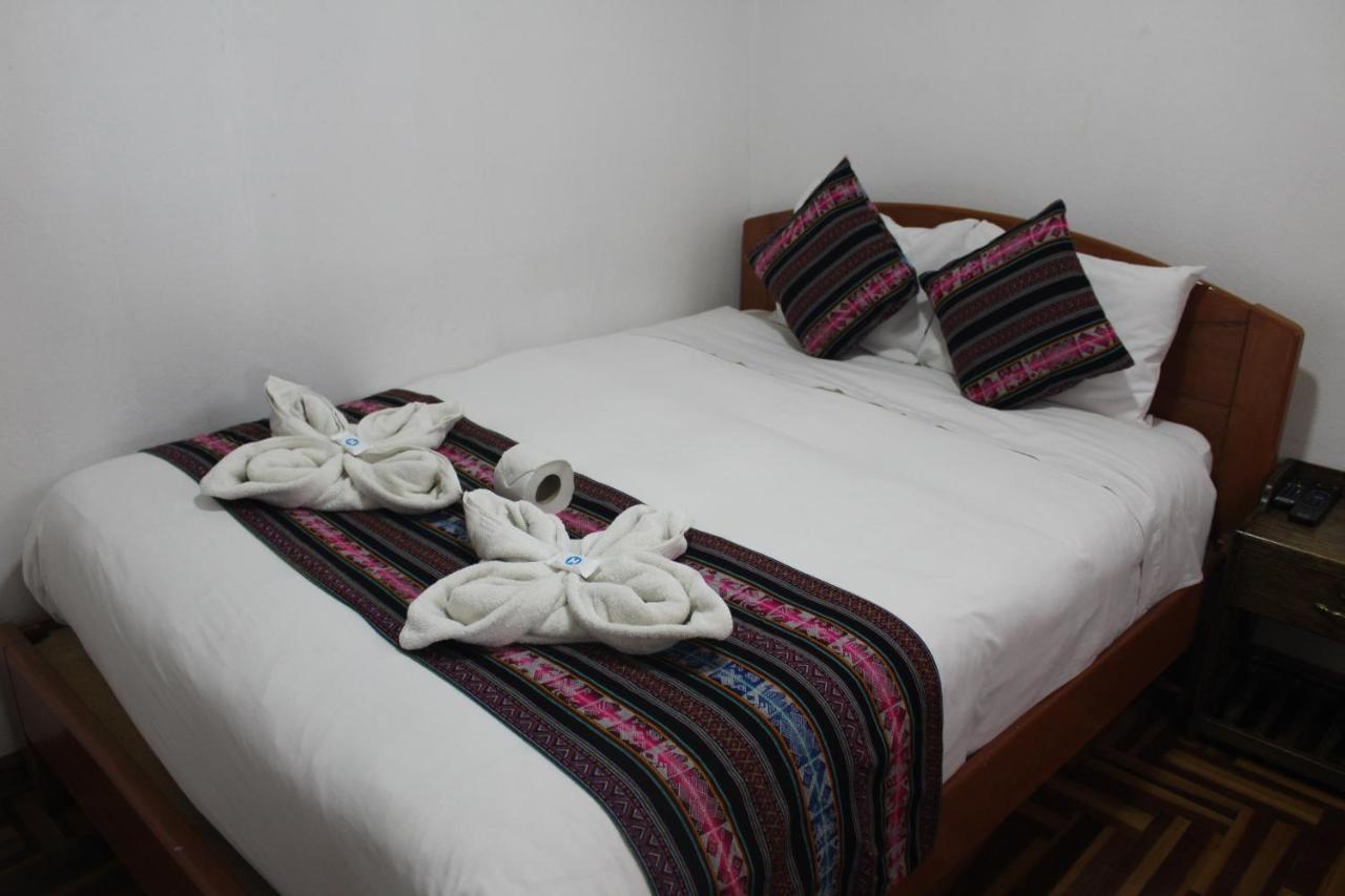 Hostal Turistico Illapa Cusco 119 Hostel Cusco