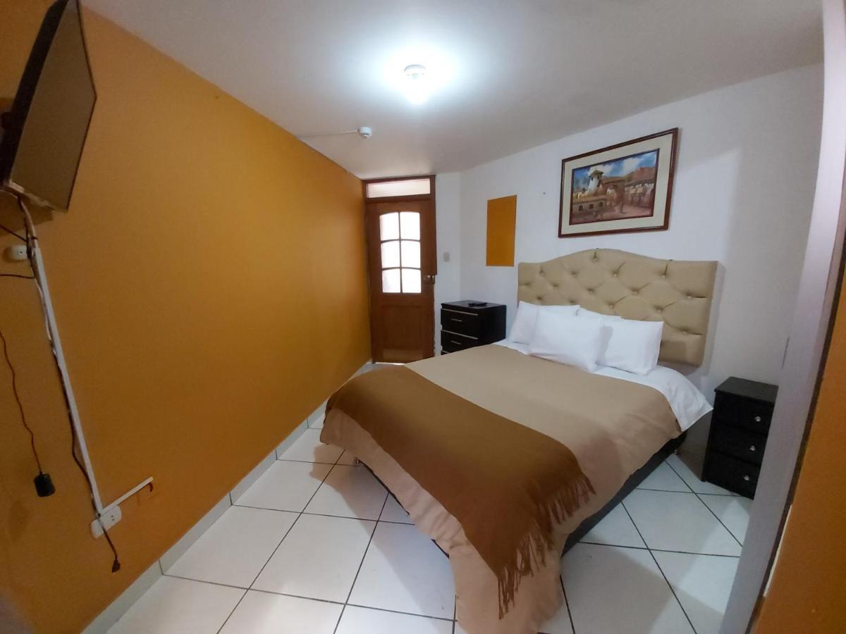 Hotel Tayta Wasi *