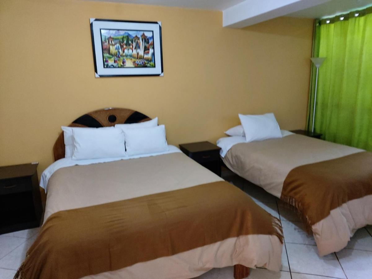 Tayta Wasi Hotel *