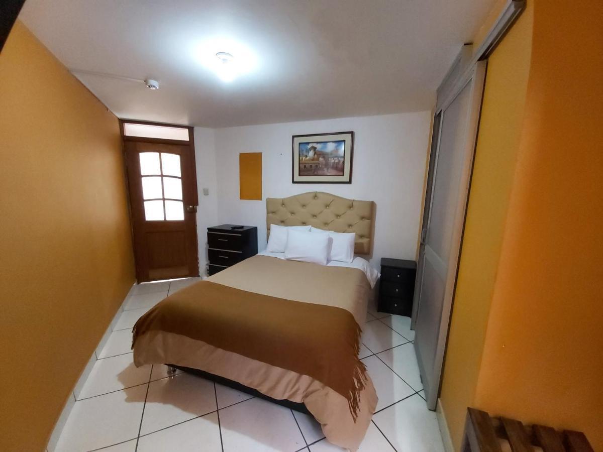 Hotel Tayta Wasi