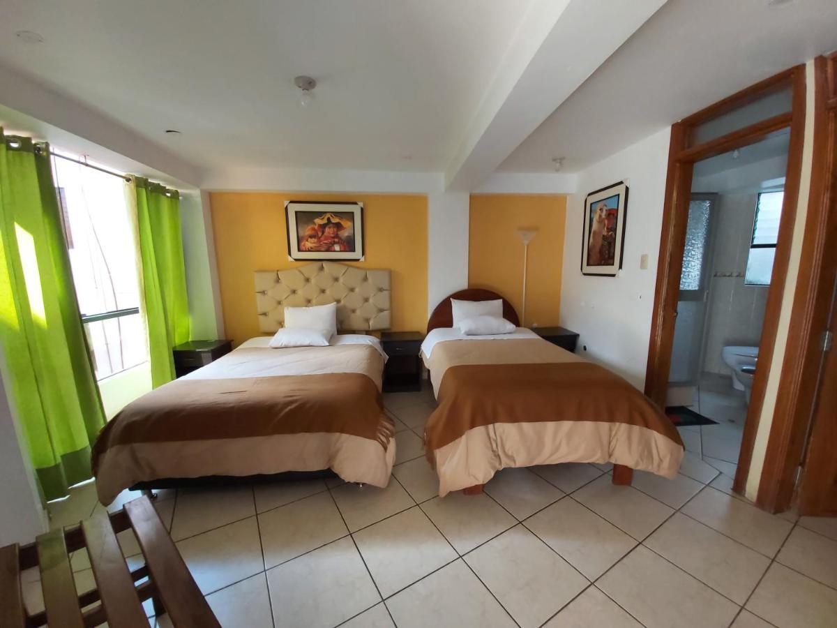 Hotel Tayta Wasi *