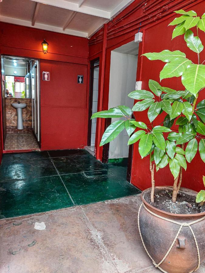 Hostel Ukukus