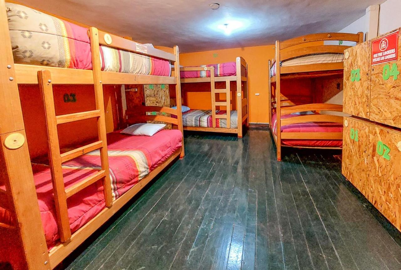 Hostel Ukukus *