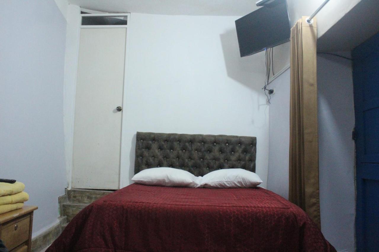 Habitación en casa particular Plaza *