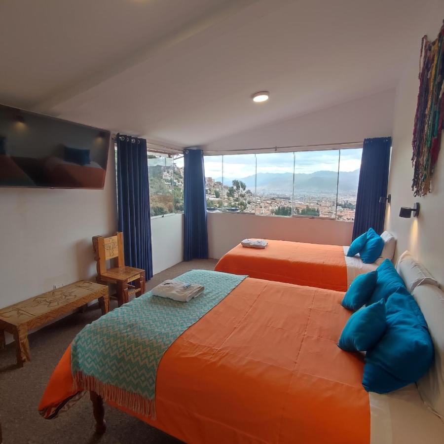 Casa Sapantiana Con Vista Al Bosque, Cerca A Sacsayhuaman Acomodação com café da manhã  Cusco