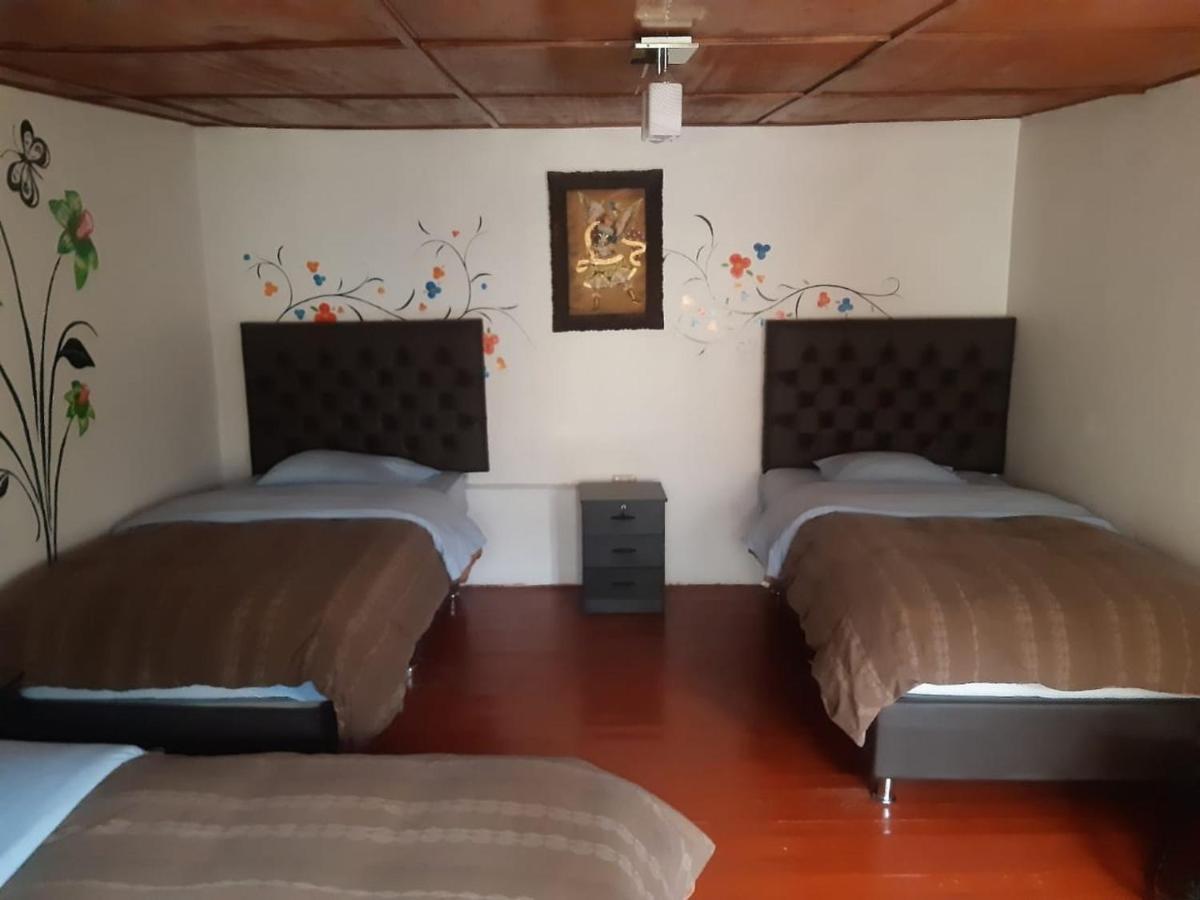 Redys House Hostel *