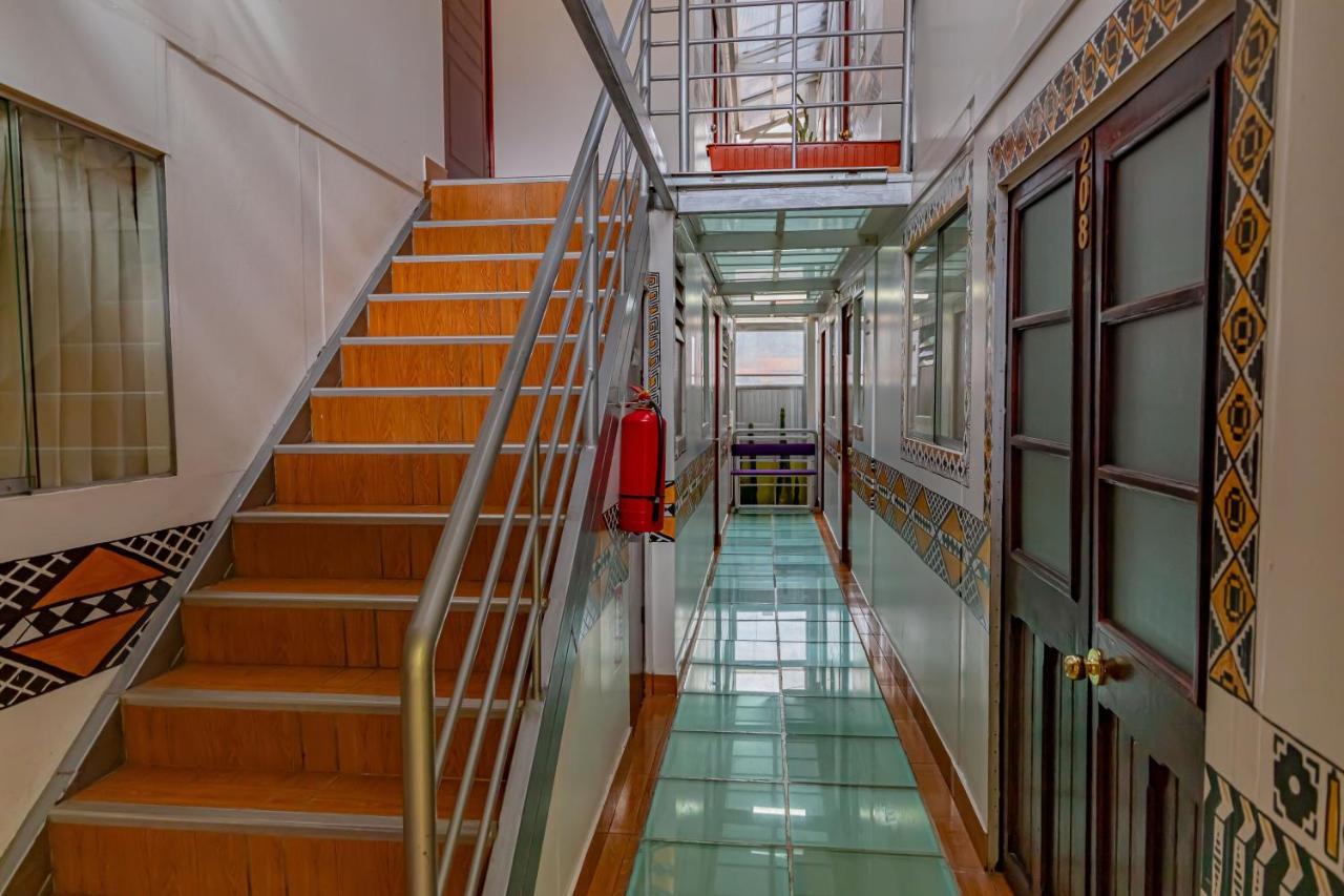Qori Guest house *