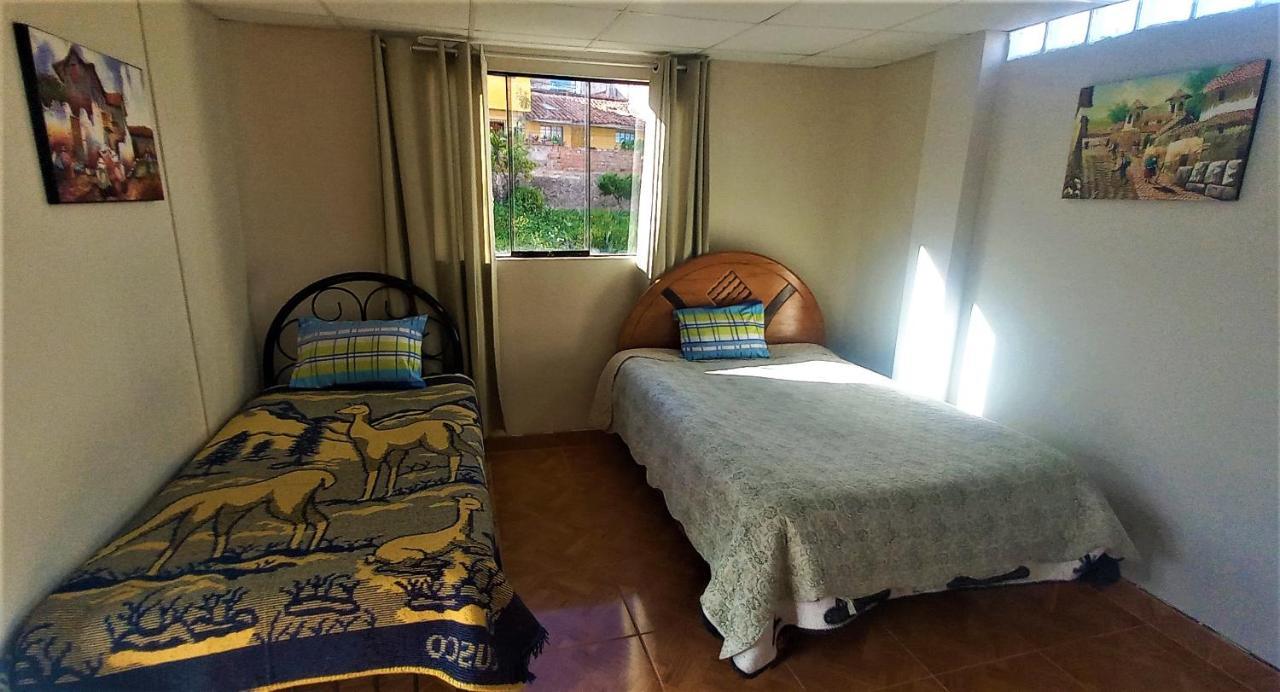 Carlos 2 * Cusco