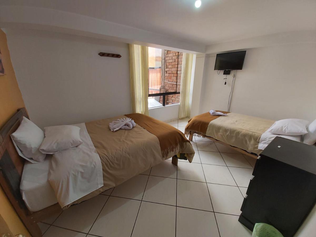 Hotel Tayta Wasi *