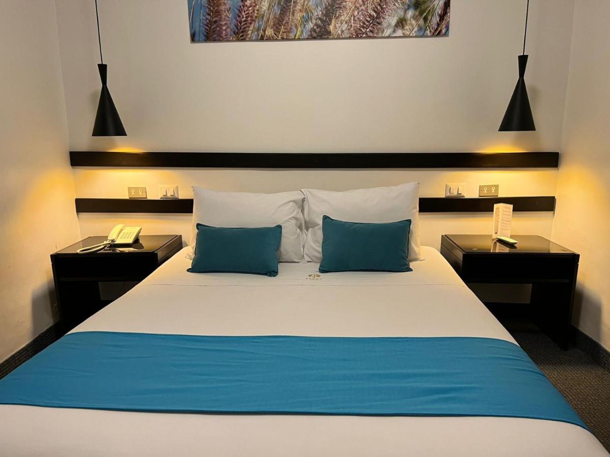 Hotel Sacha Centric 3*