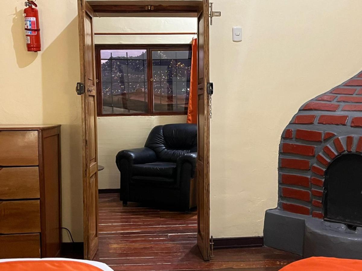 Hostal Andenes De Alabado Pensión