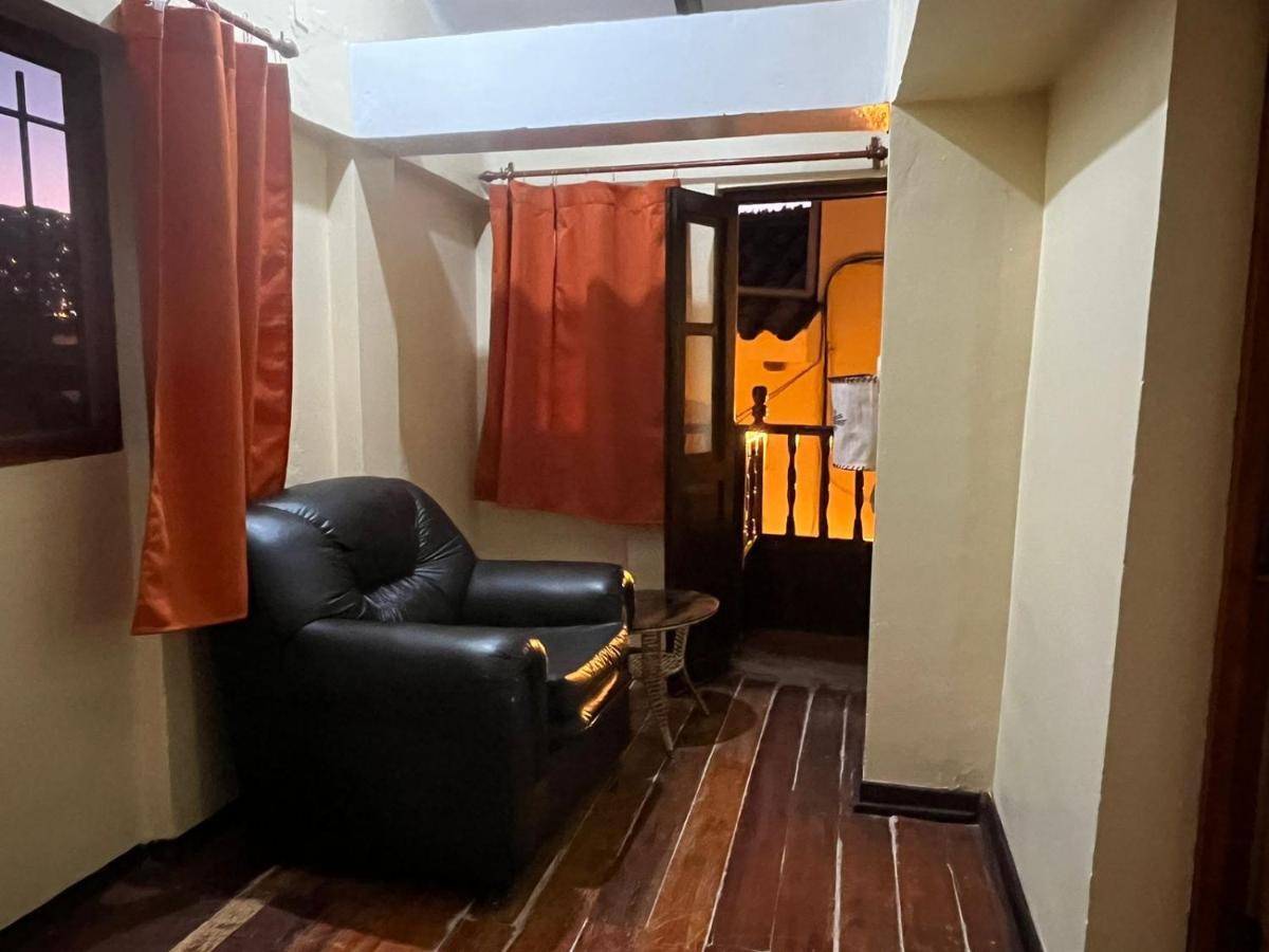Hostal Andenes De Alabado Cuzco