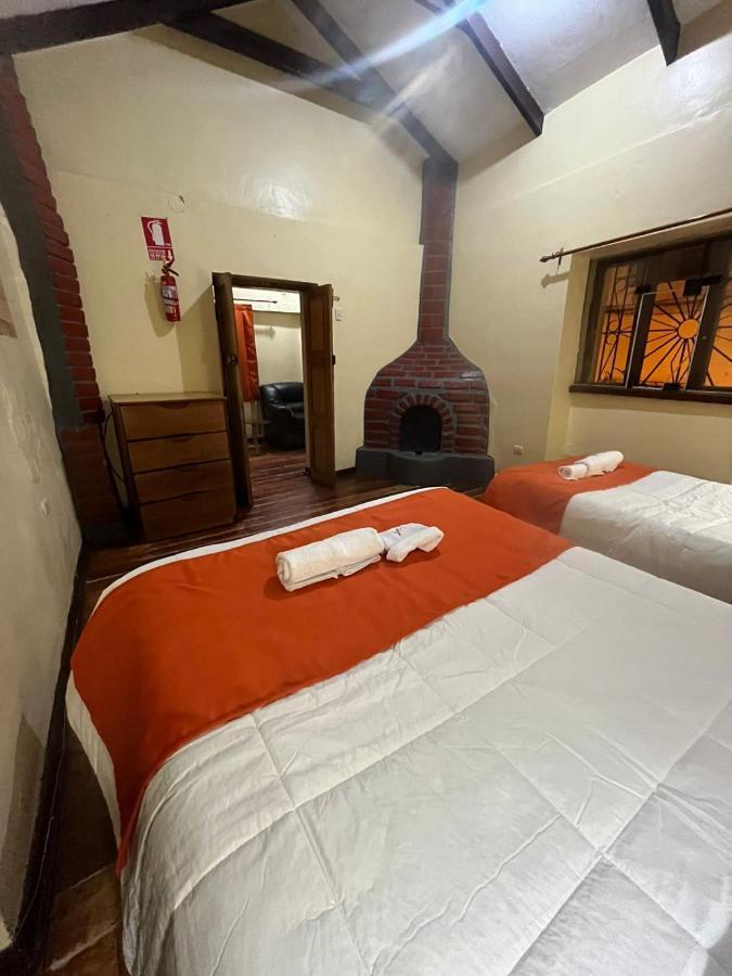 Pensión Hostal Andenes De Alabado
