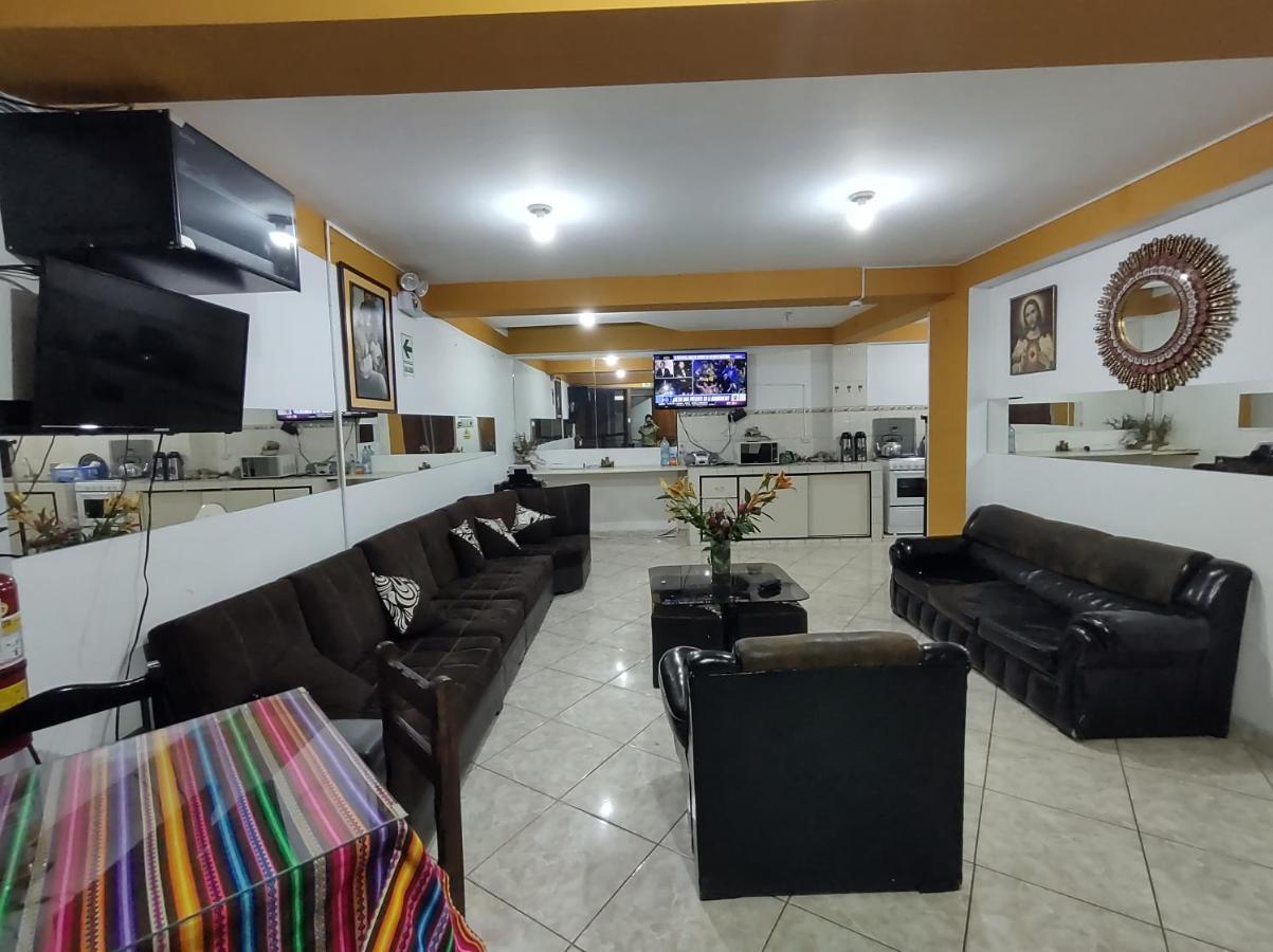 Hotel Tayta Wasi *