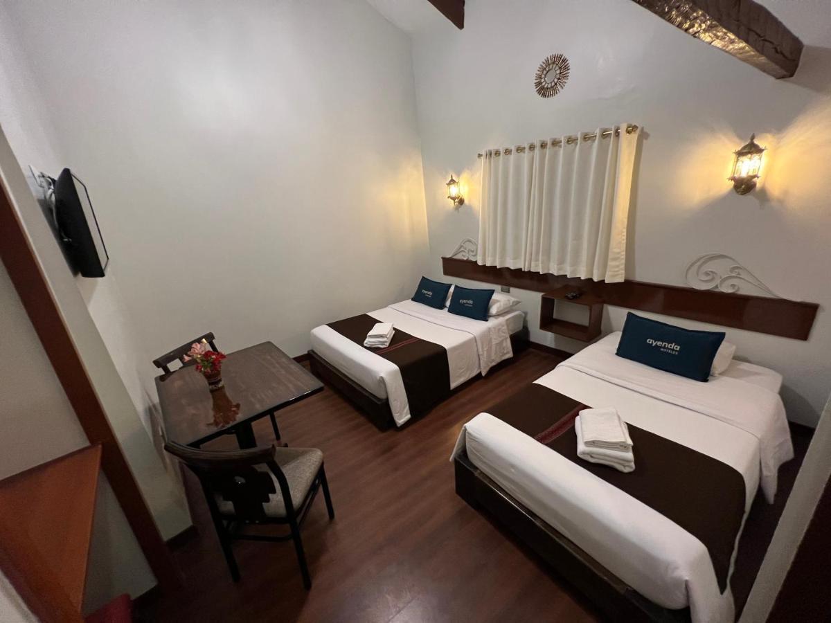 Andina Hotel *