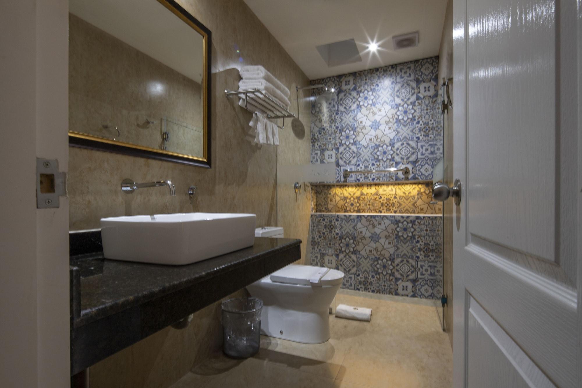Hotel Rojas