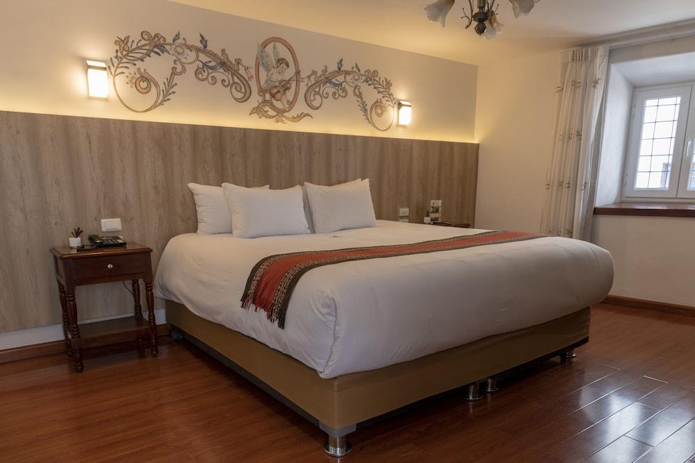 Rojas Hotel
