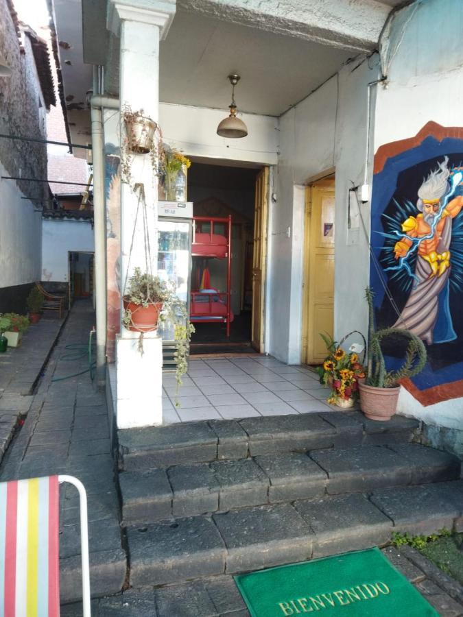 Bed & Breakfast Maria*s Backpackers *