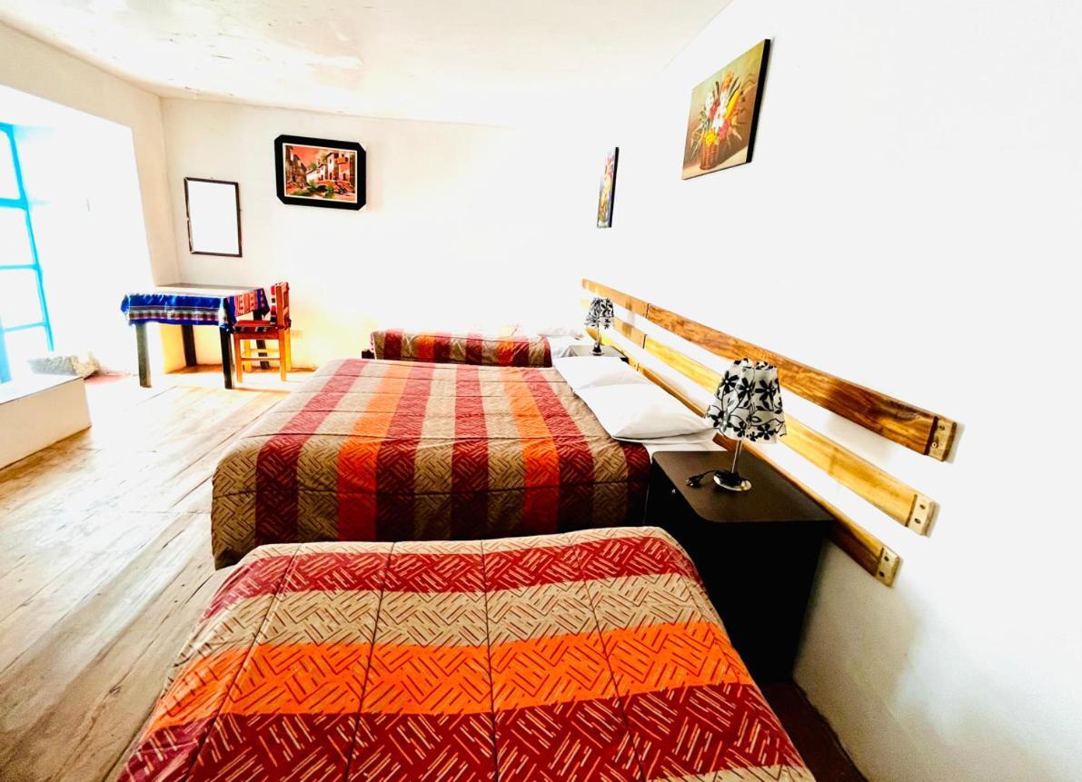 Janaq Hotel