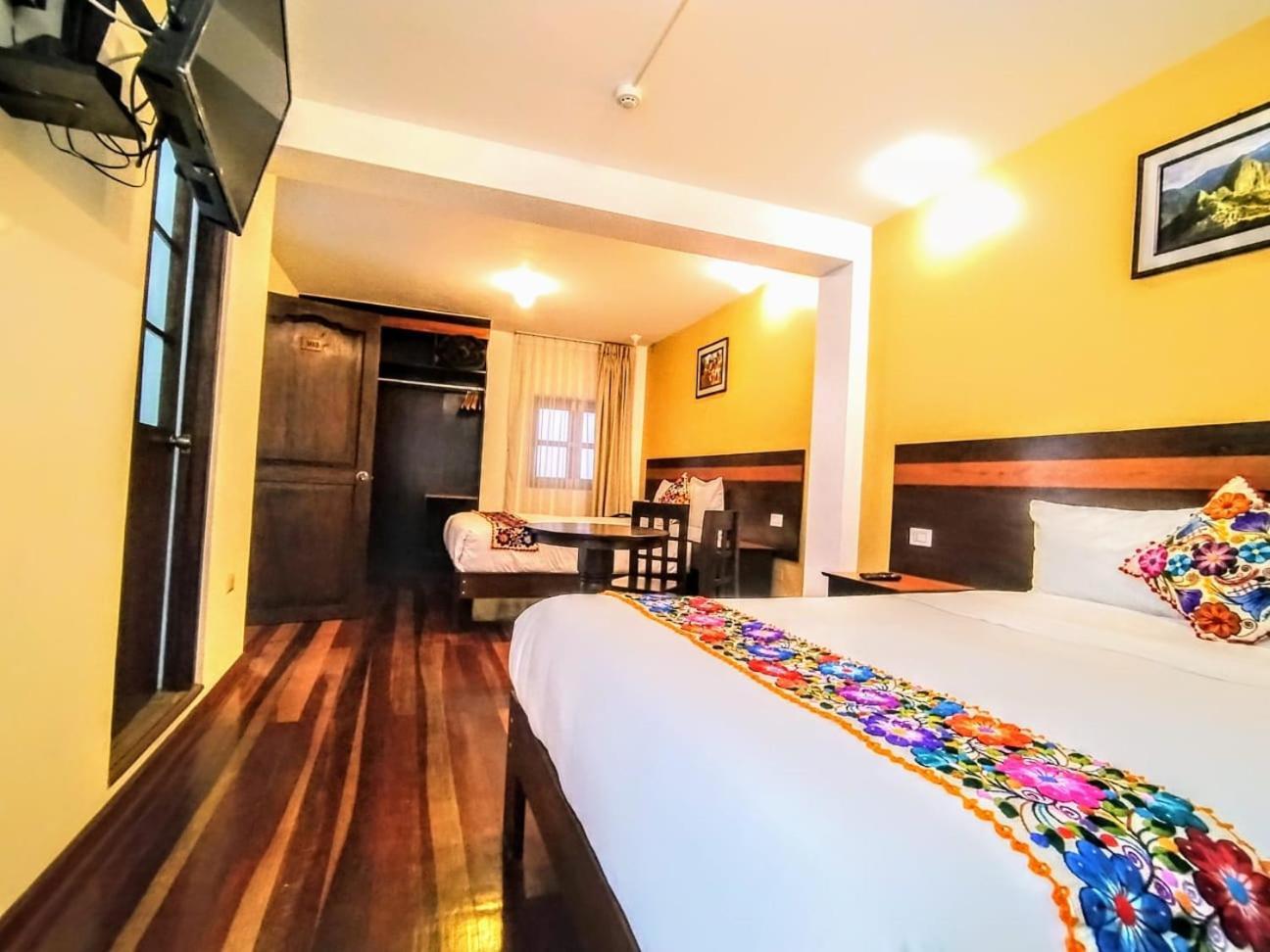 San Blas Hotel