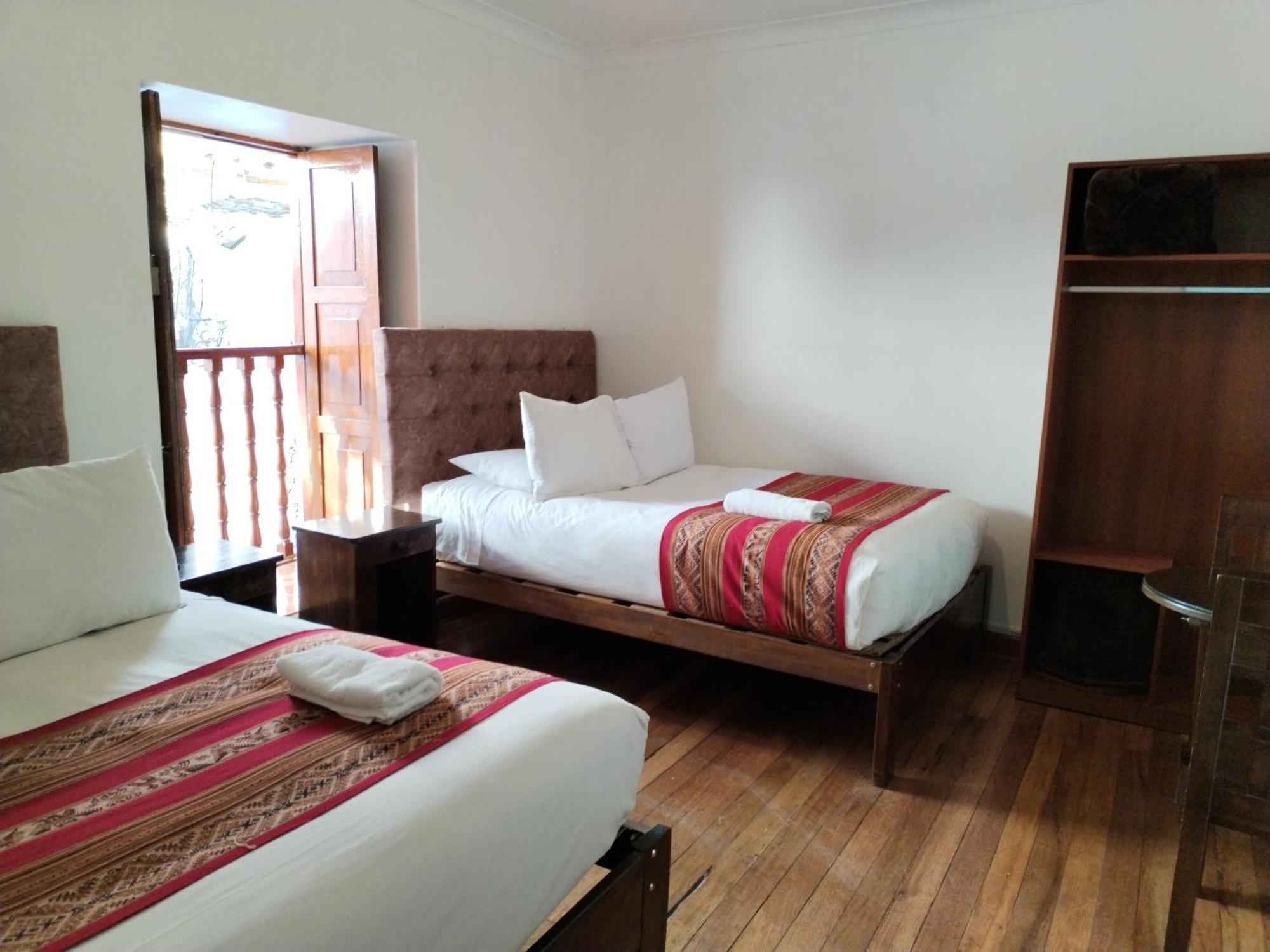 Hotel Paqarina San Blas *