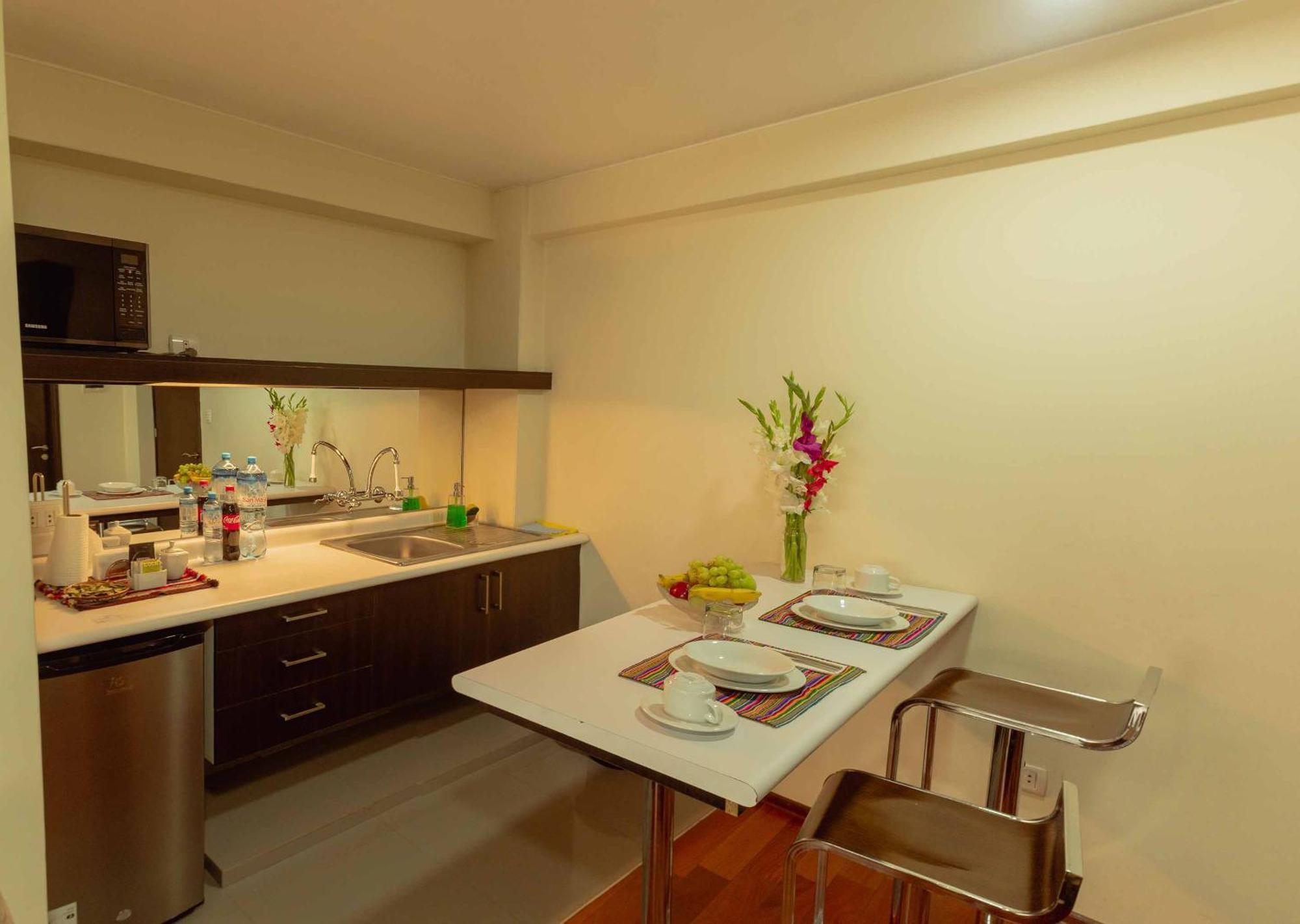 Group House Aparthotel