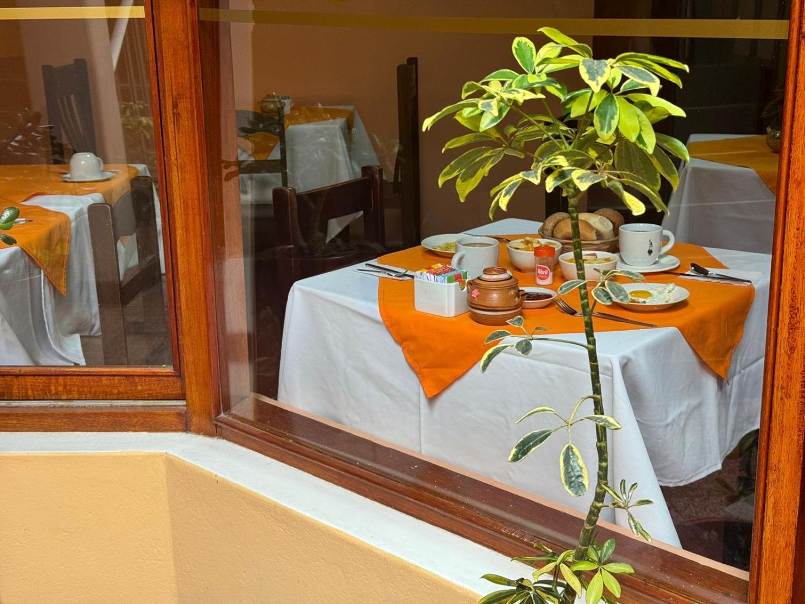 Huayna House Guest house