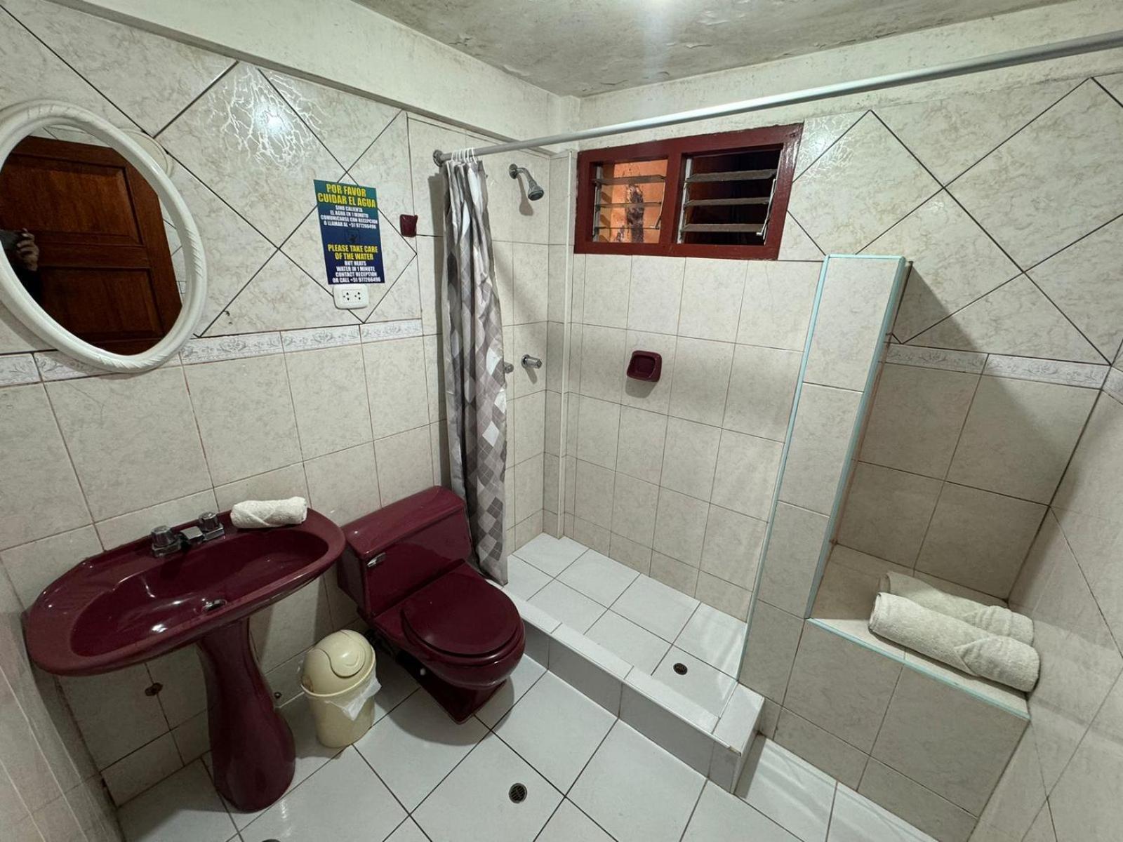 Guest house Huayna House *
