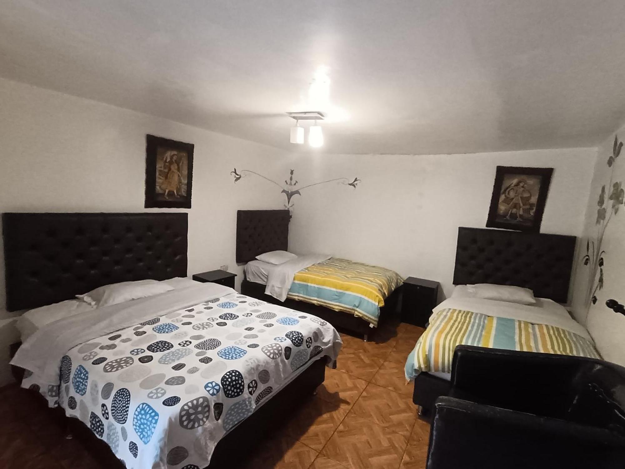 La Casa Del Arco 132 *
