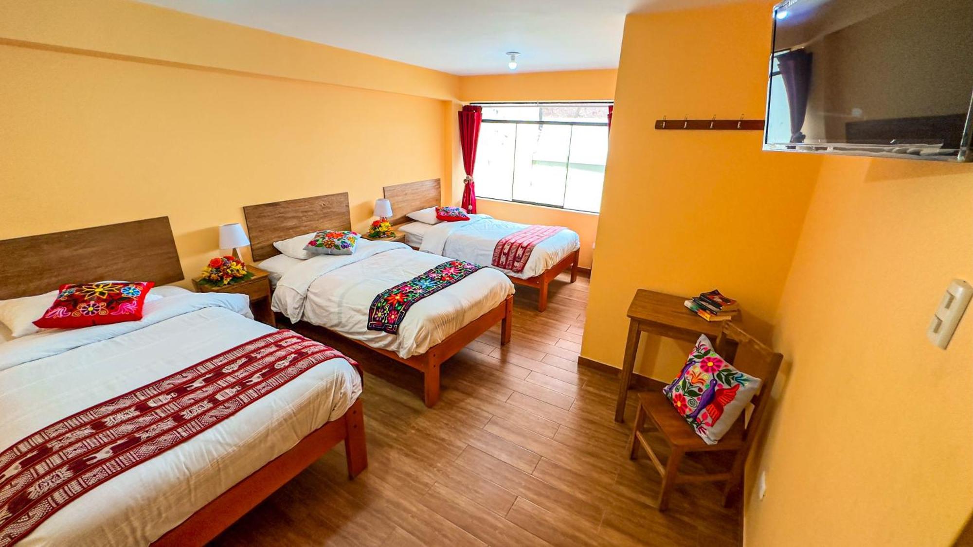 Andean Atoq Hostal Cuzco