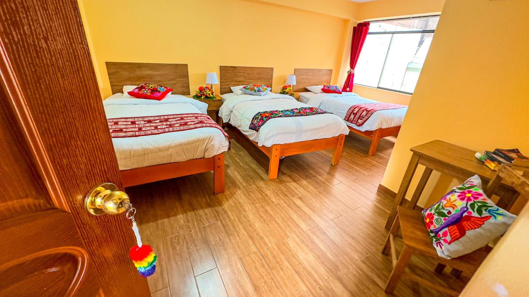 Hostal Andean Atoq *