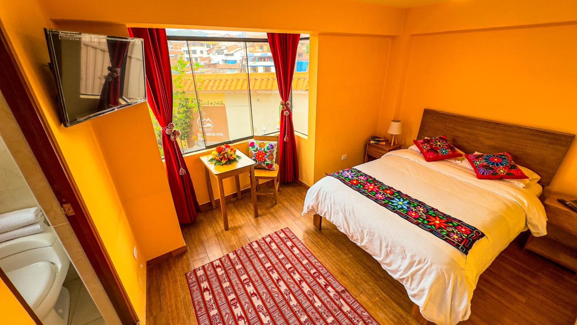 Andean Atoq Hostal