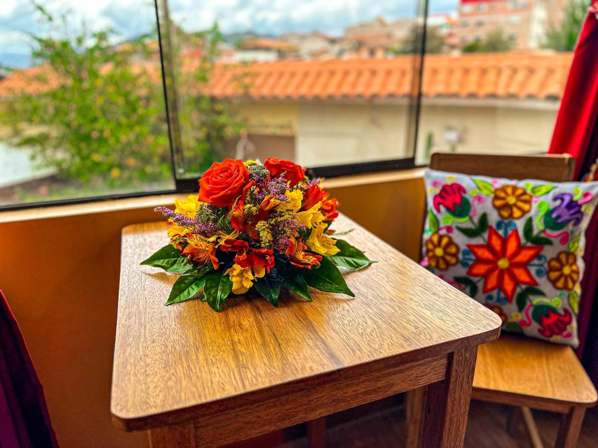 Andean Atoq Hostal *