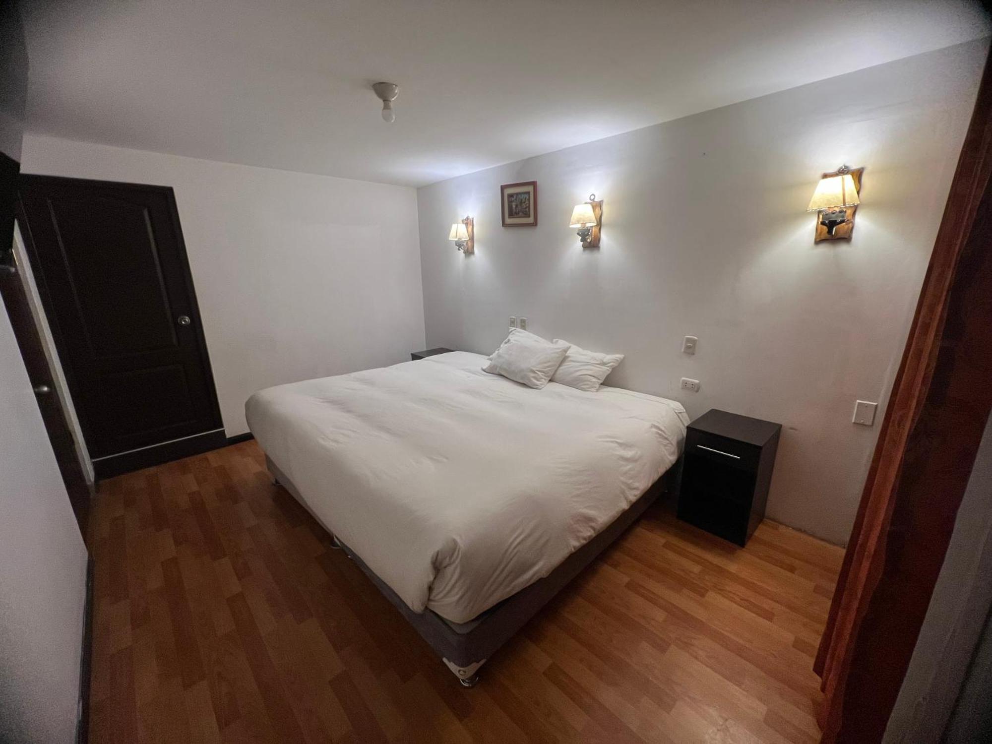 Hotel La Estancia 3*