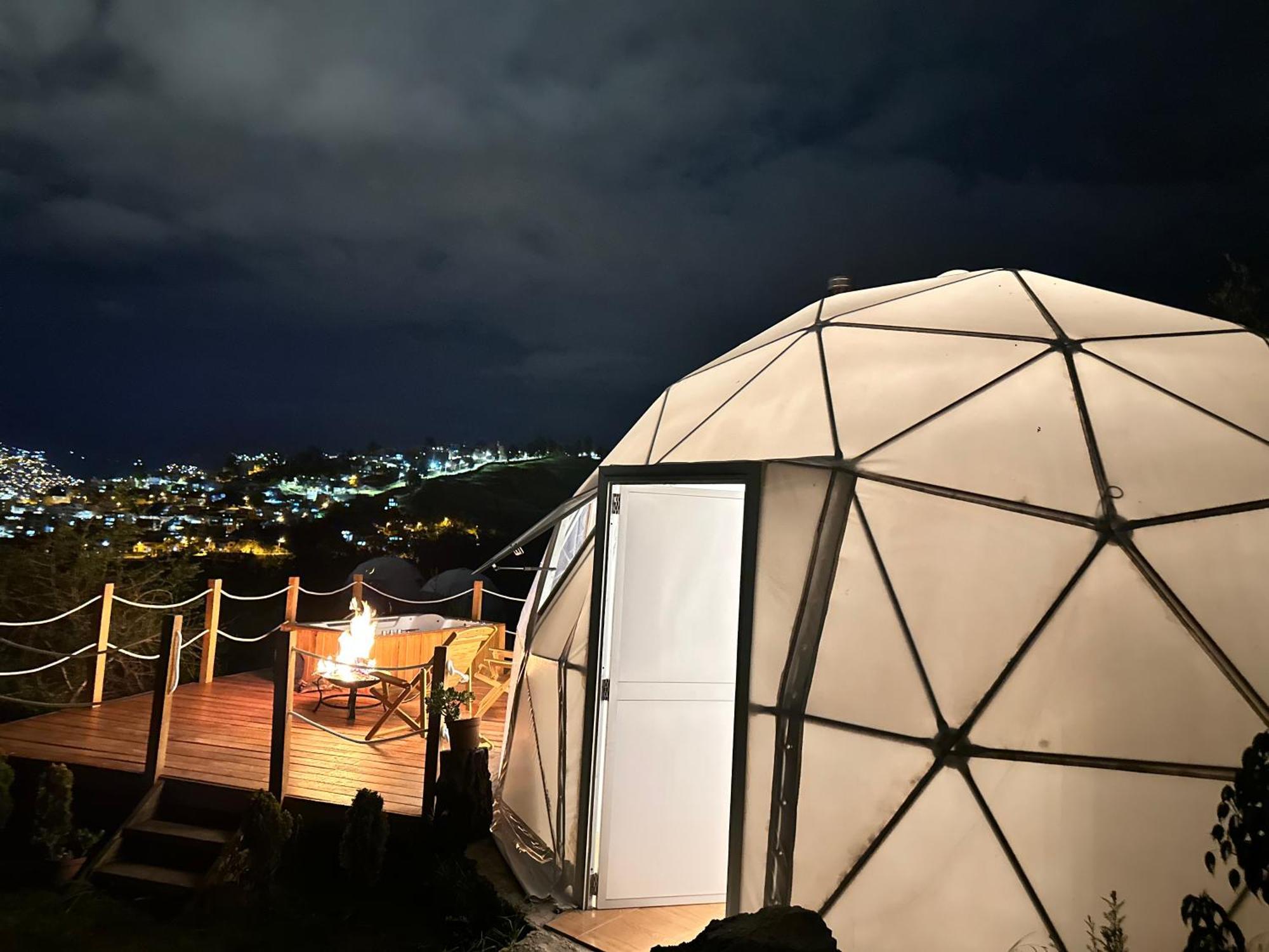Sky Domes Luxury tent *