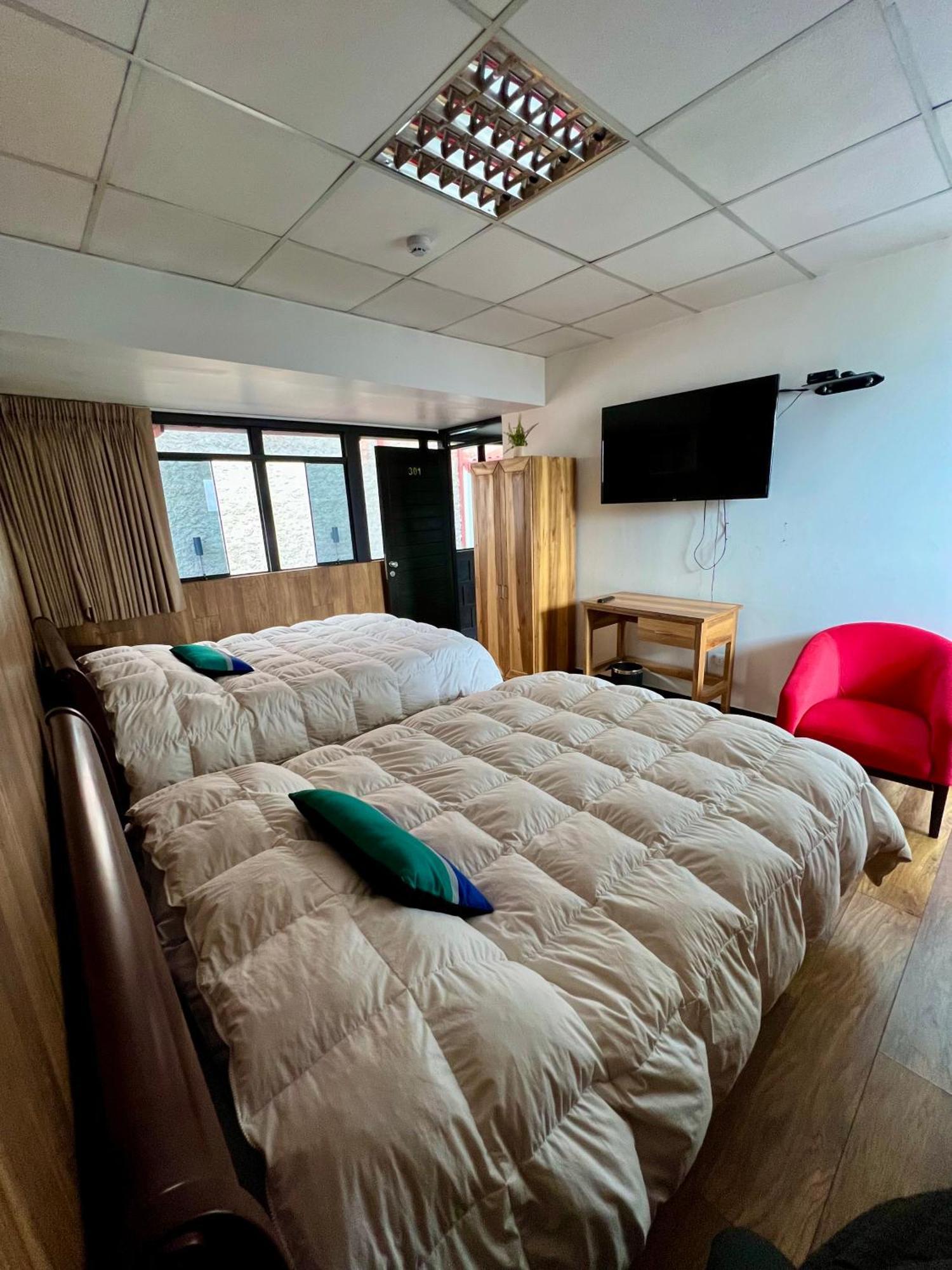 Hostel Magar Bar
