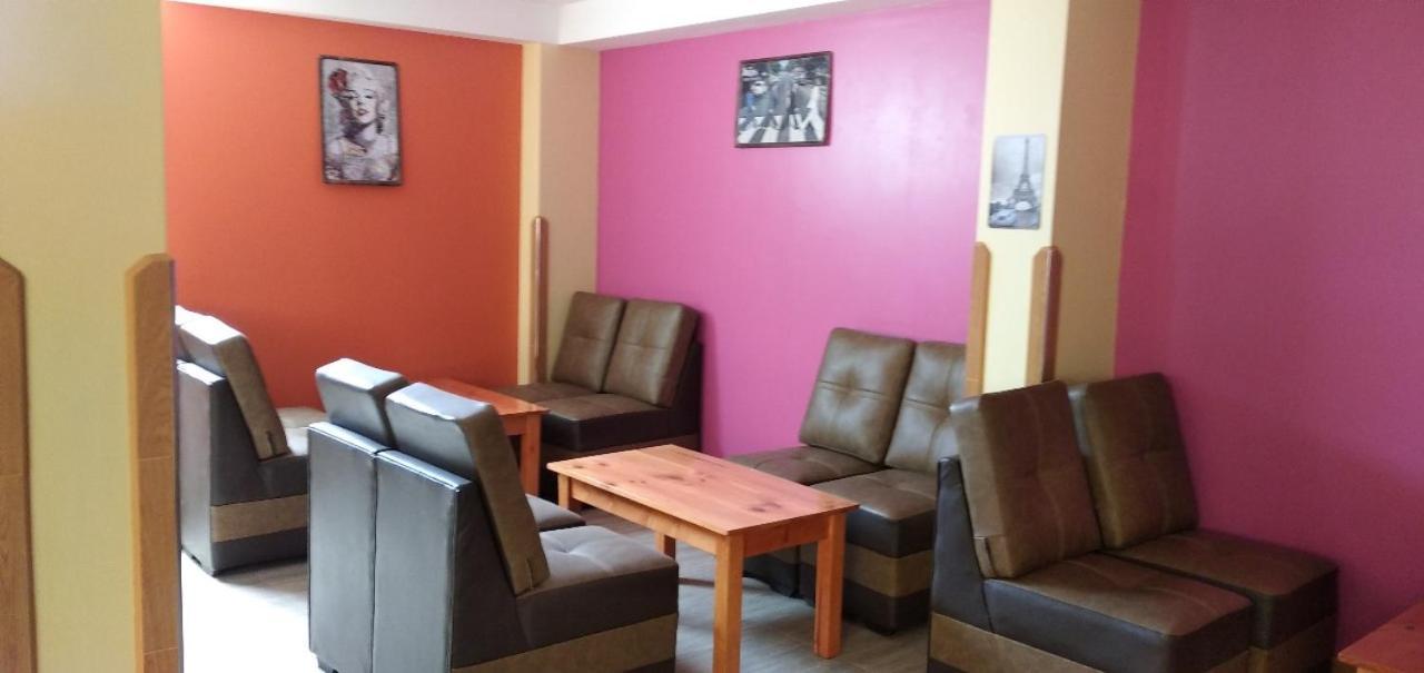 Casa Marfil Tourist House *