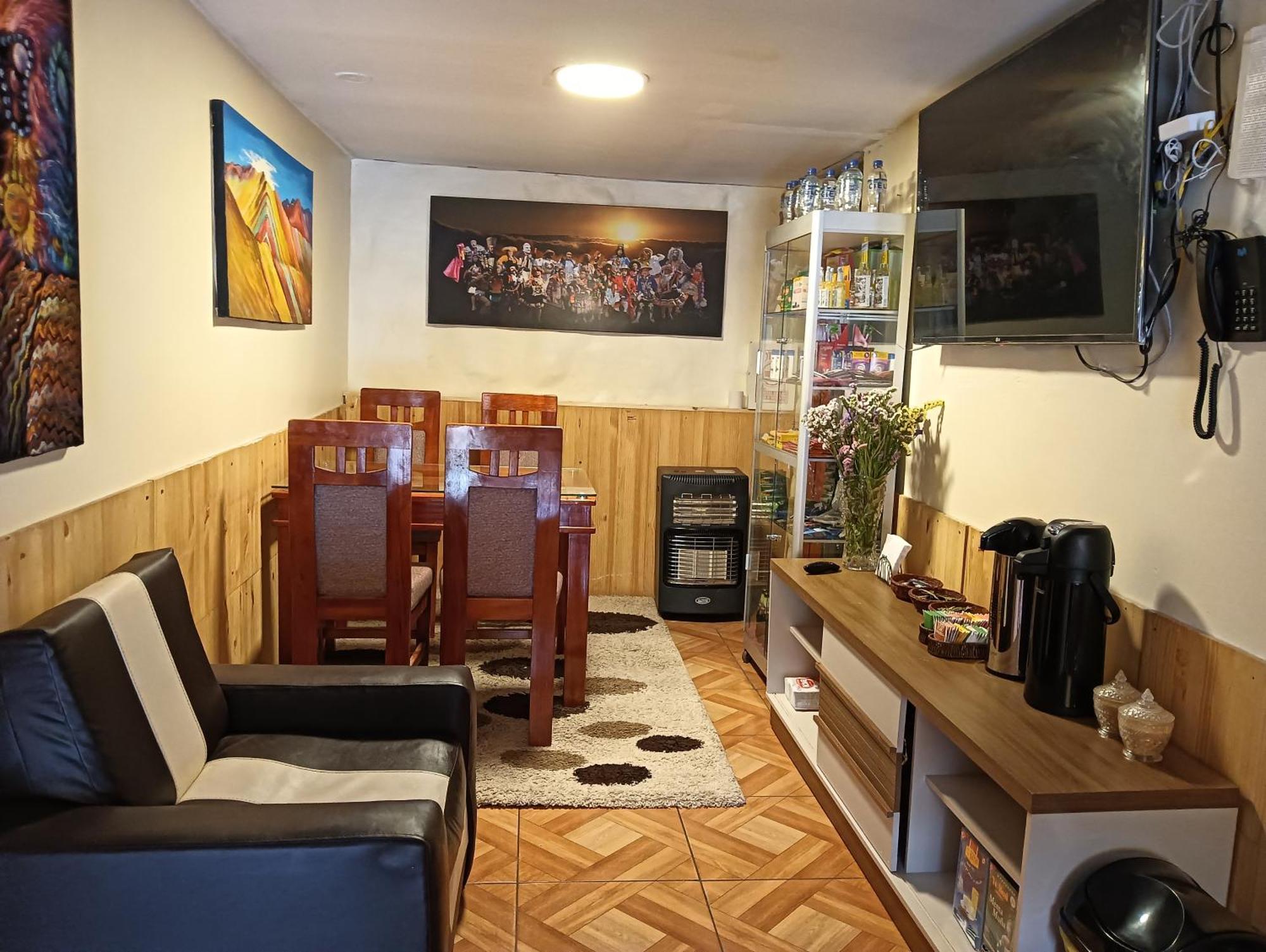 Paucartambo Wasichay Hostal Guest house