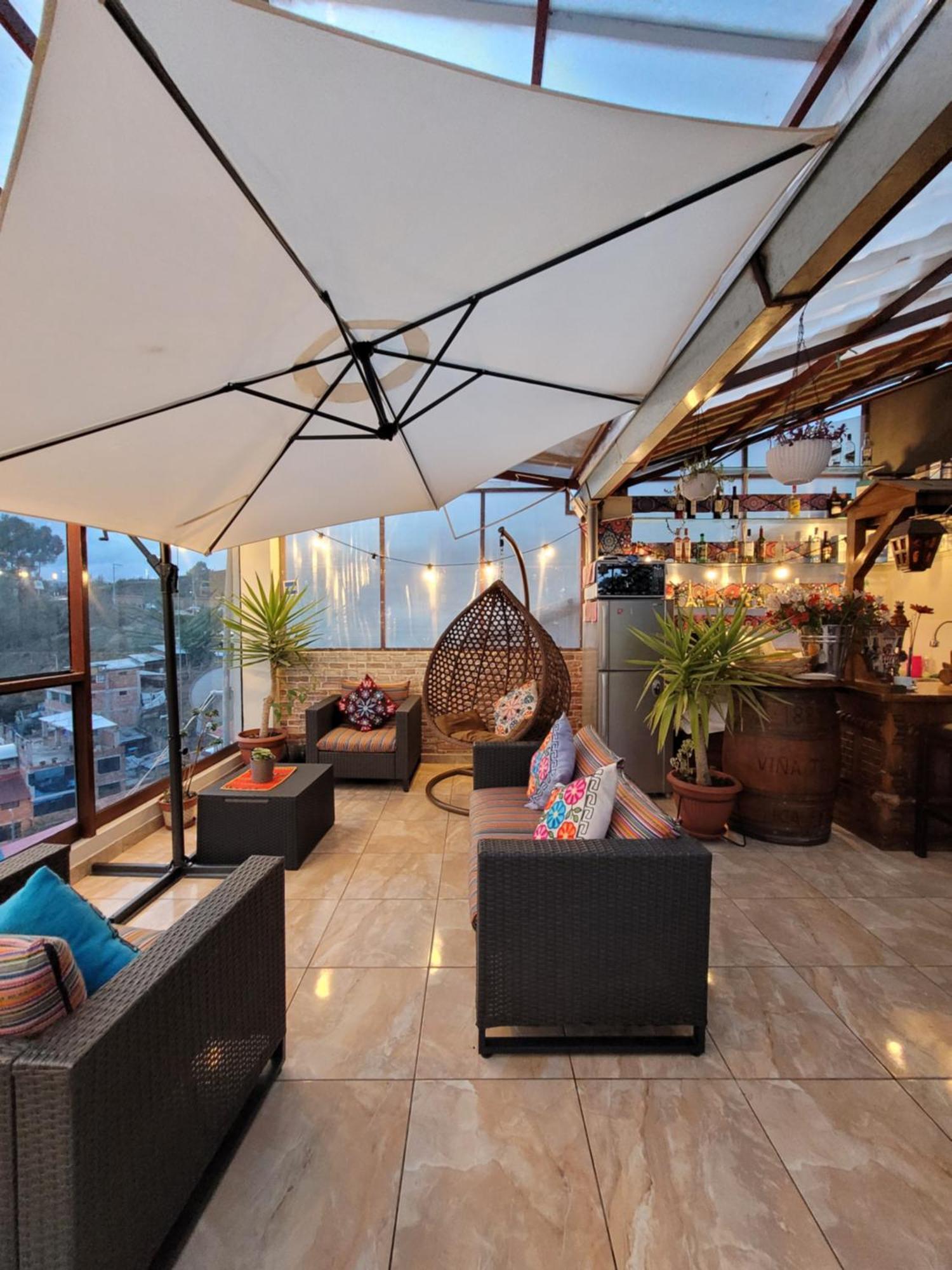Bella Vista Rooftop *