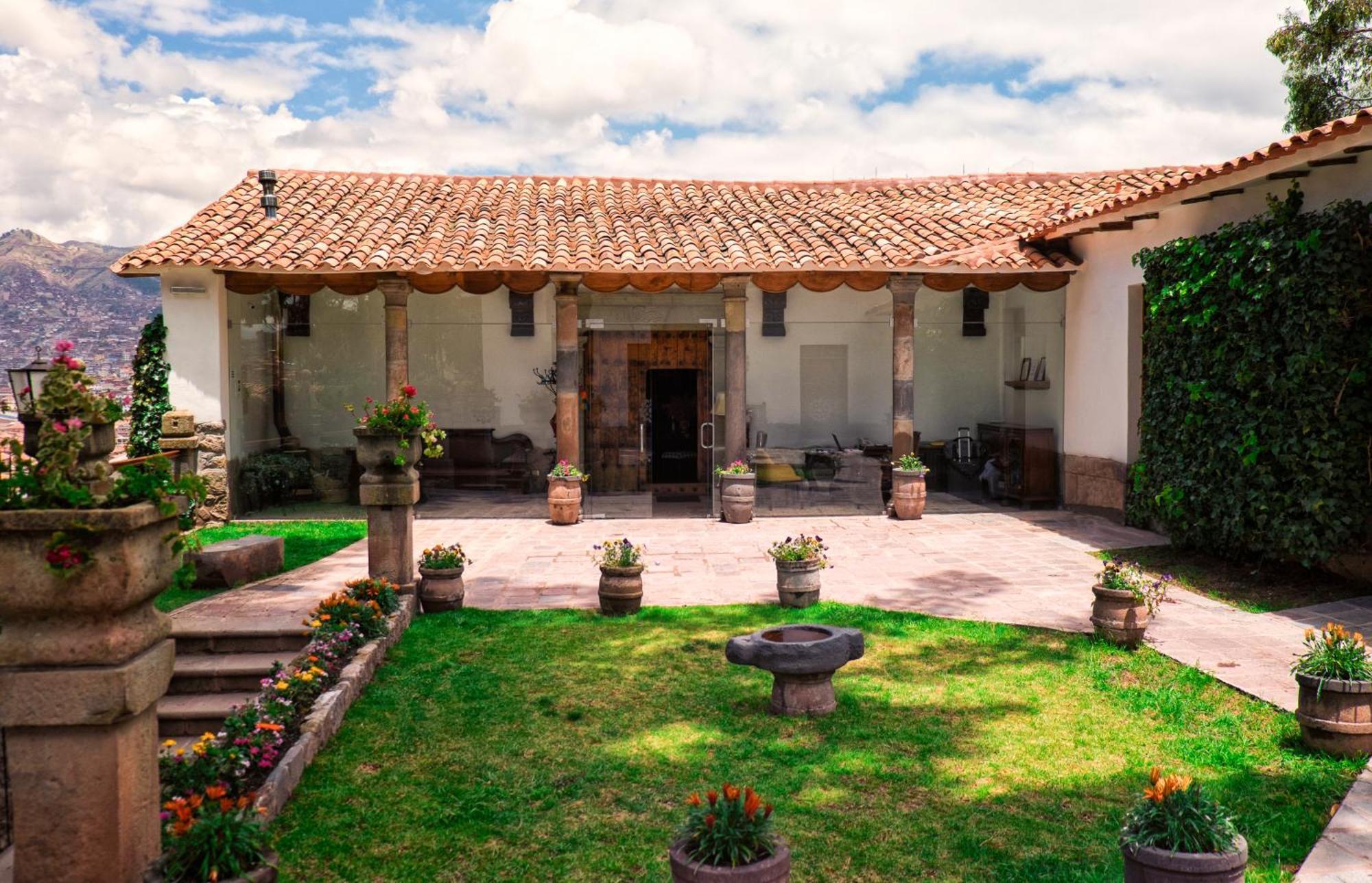 Palacio Manco Capac By Ananay