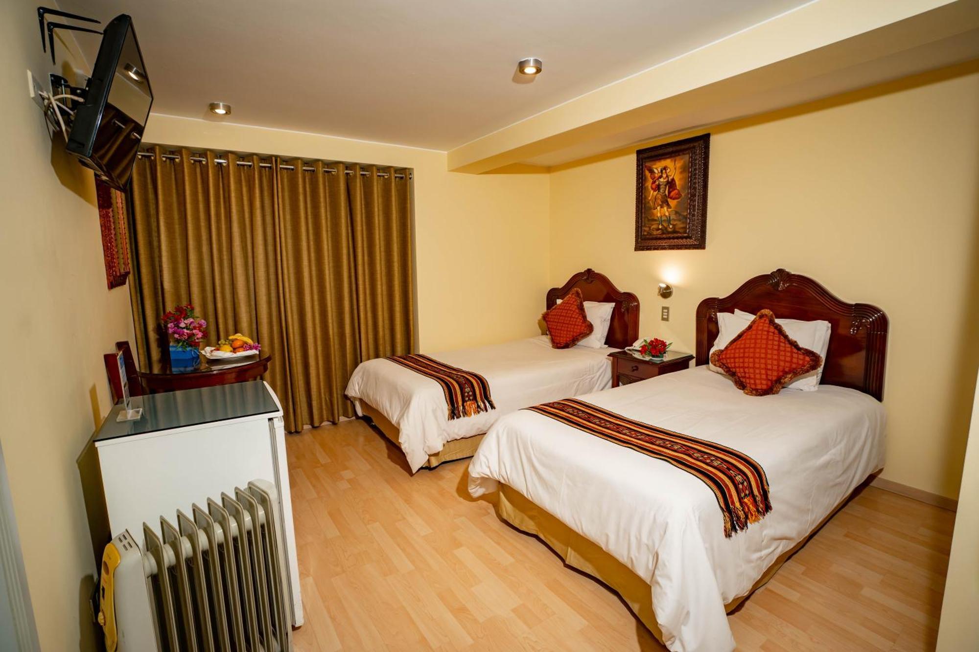 Hotel Agustos