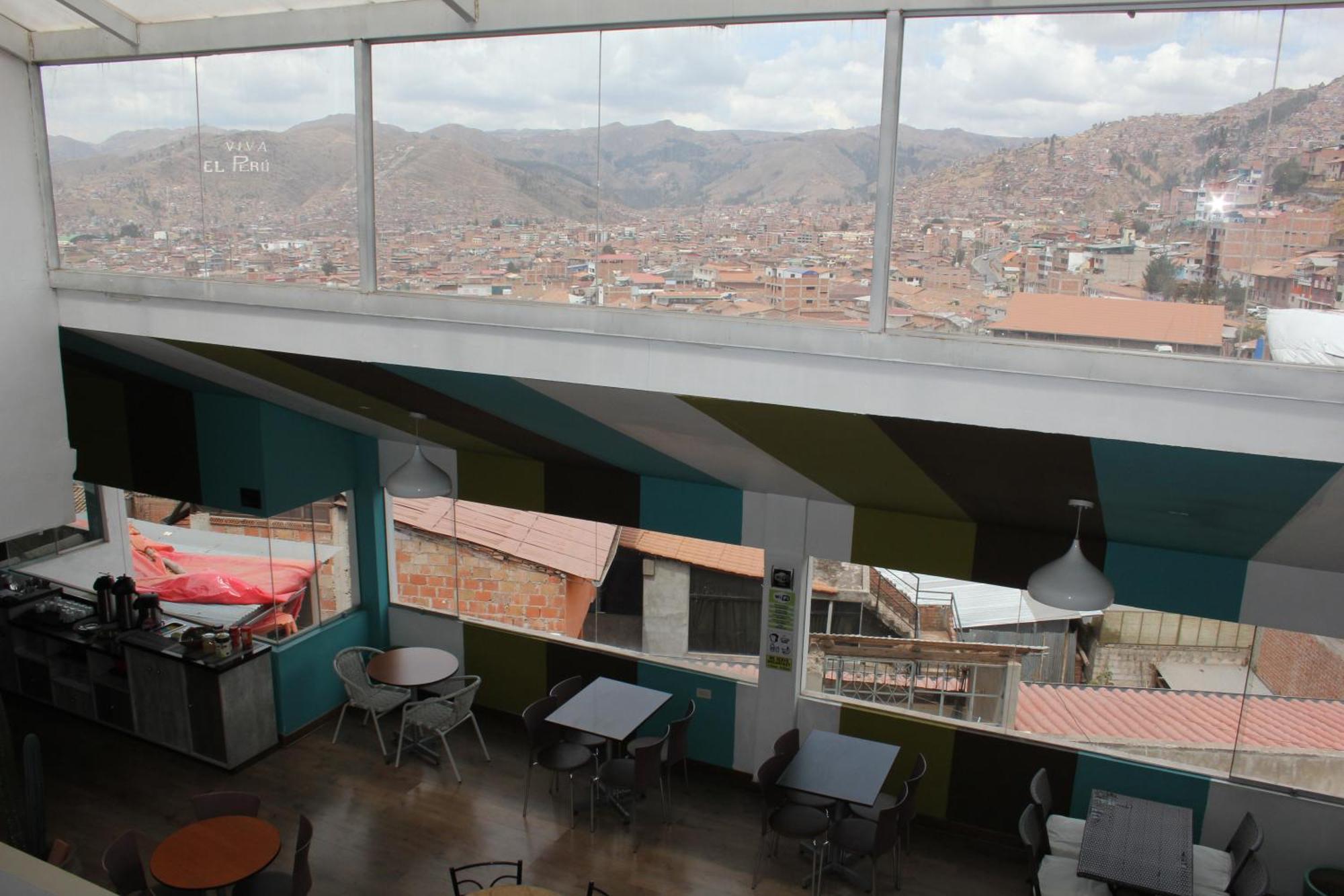 Cuscopackers Hostel *