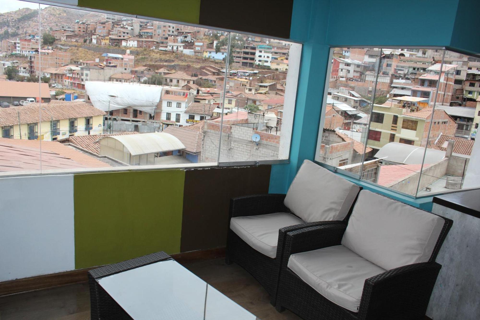 Cuscopackers Hostel *