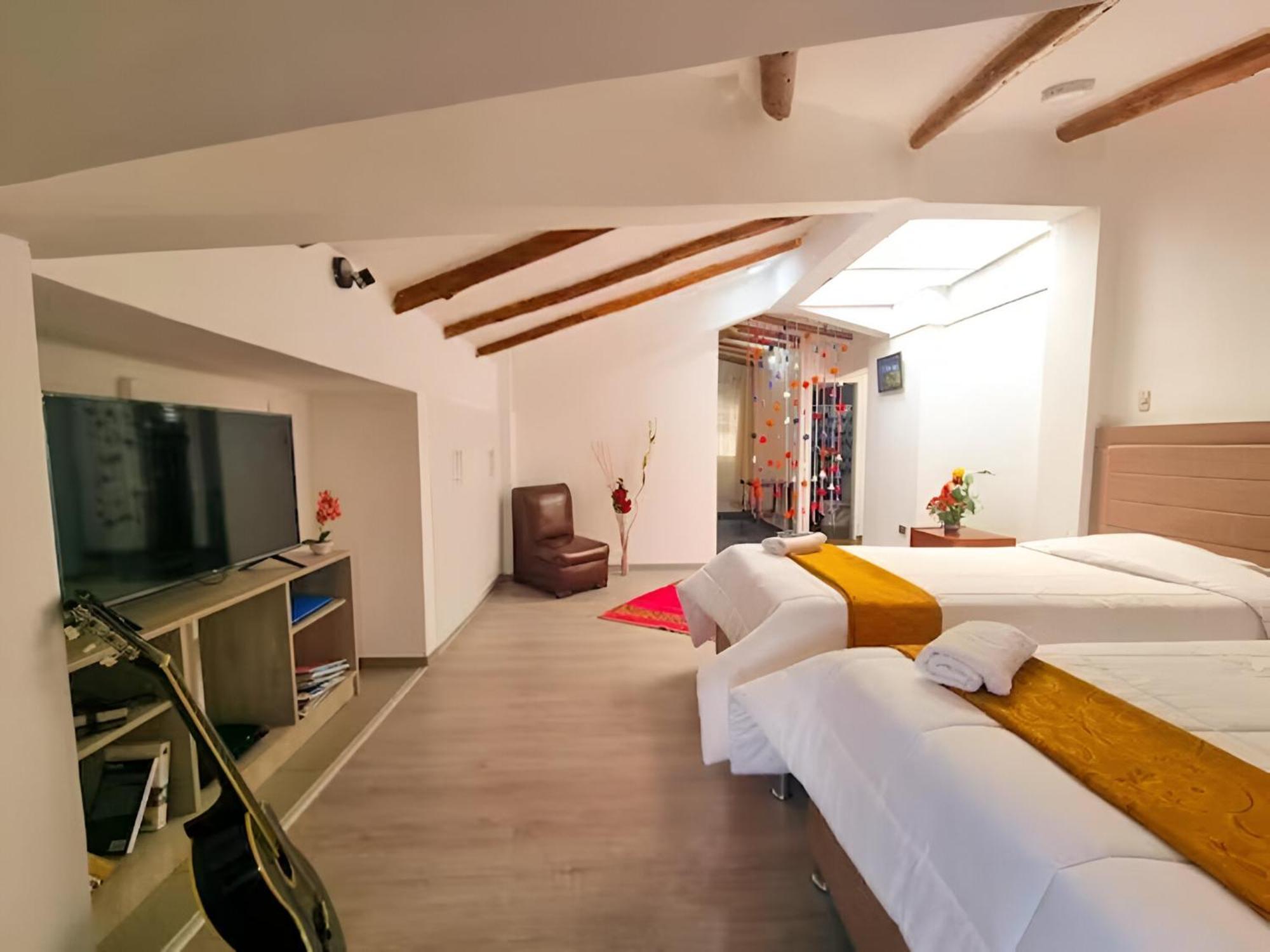 El Puma Hotel